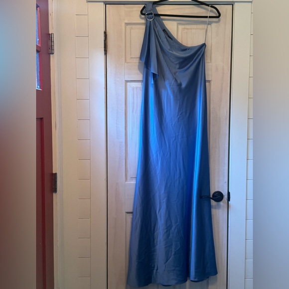 Lauren Ralph Lauren Sky Blue One-Shoulder Satin Gown - Picture 1 of 3